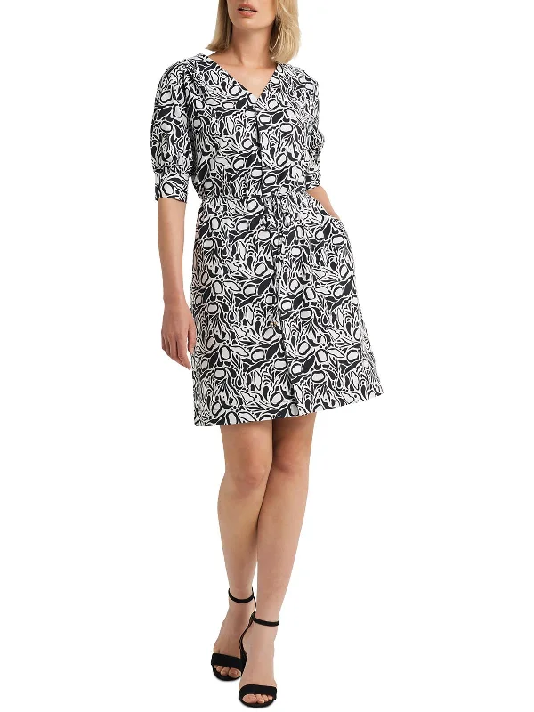 Womens V-Neck Knee-Length Shift Dress