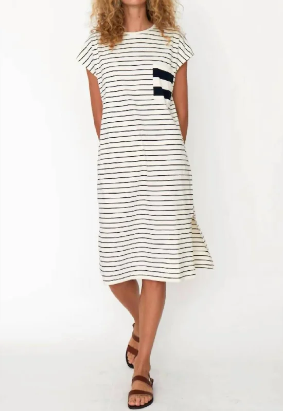 The Honor Tee Dress In Cream/navy