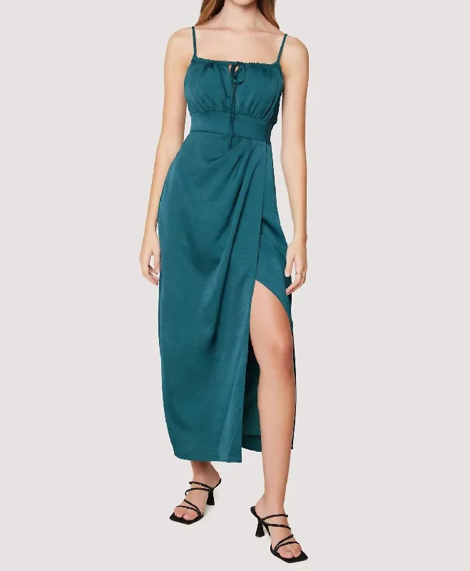 Modern Love Maxi Dress In Teal