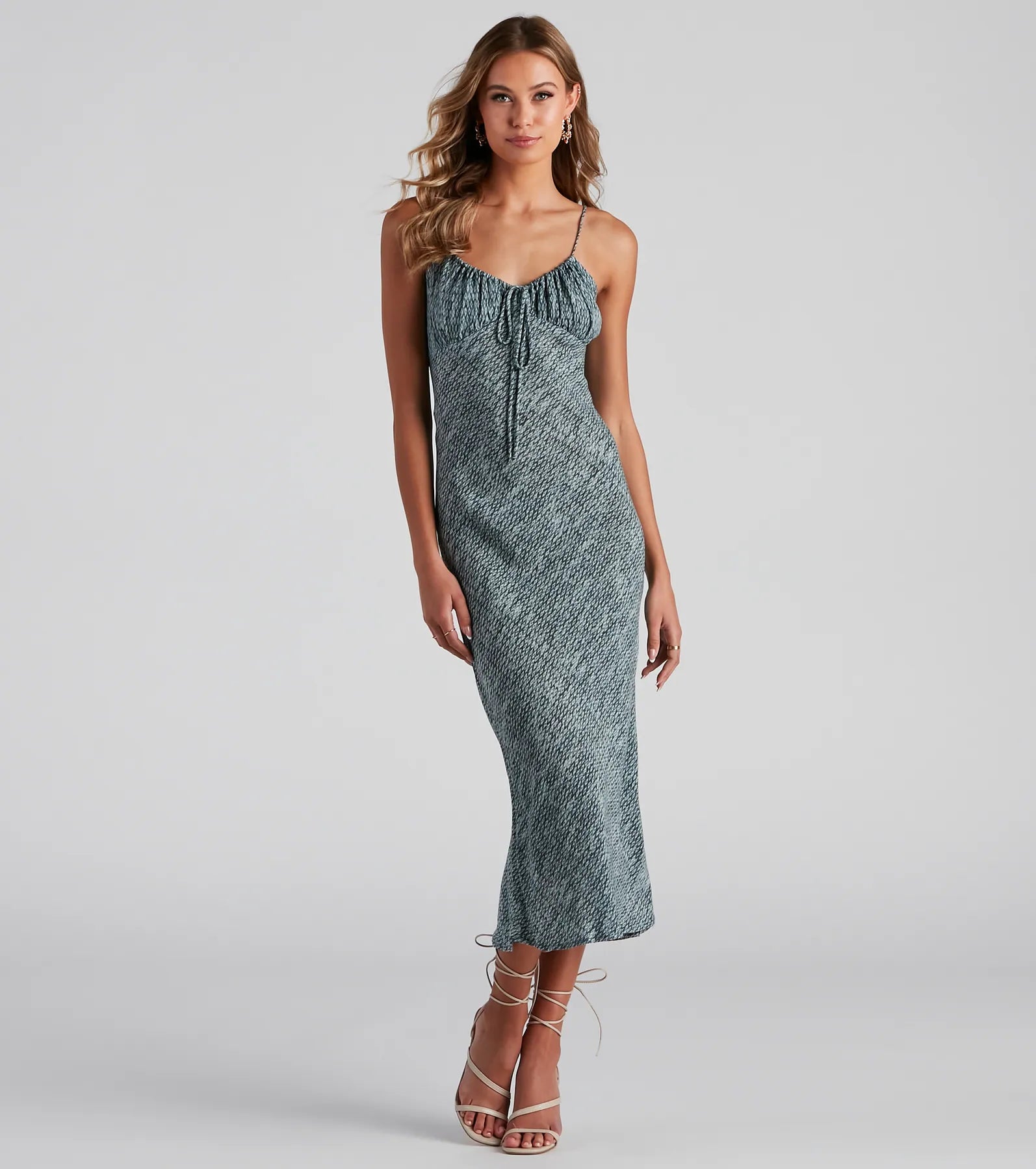 Bohemian Oasis Scoop Neck Midi Dress