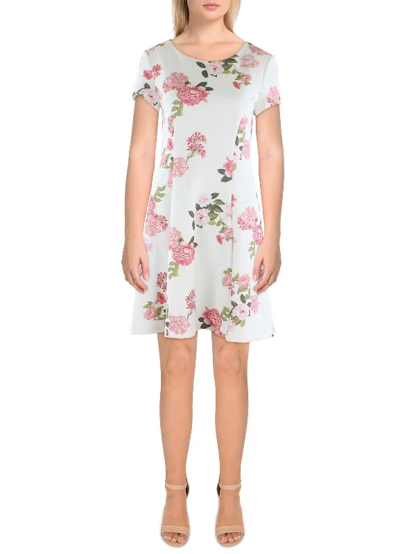 Petites Womens Knit Floral Fit & Flare Dress