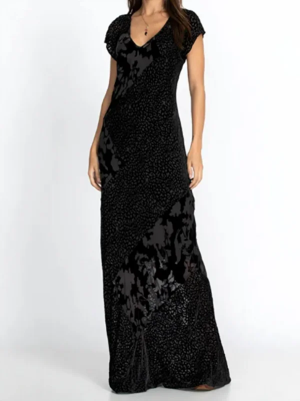 Ellie Maxi Dress In Black